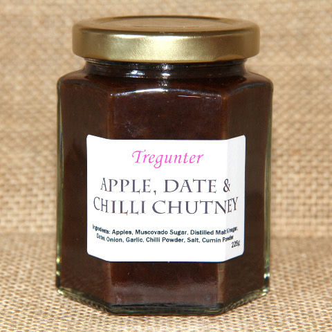 Apple, Date & Chilli Chutney — handmade by Tregunter in Coventry